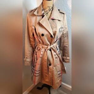 Women's Tan Trench Coat